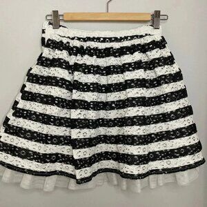 Childrens placeblack and white lace skirt with tullesize 12